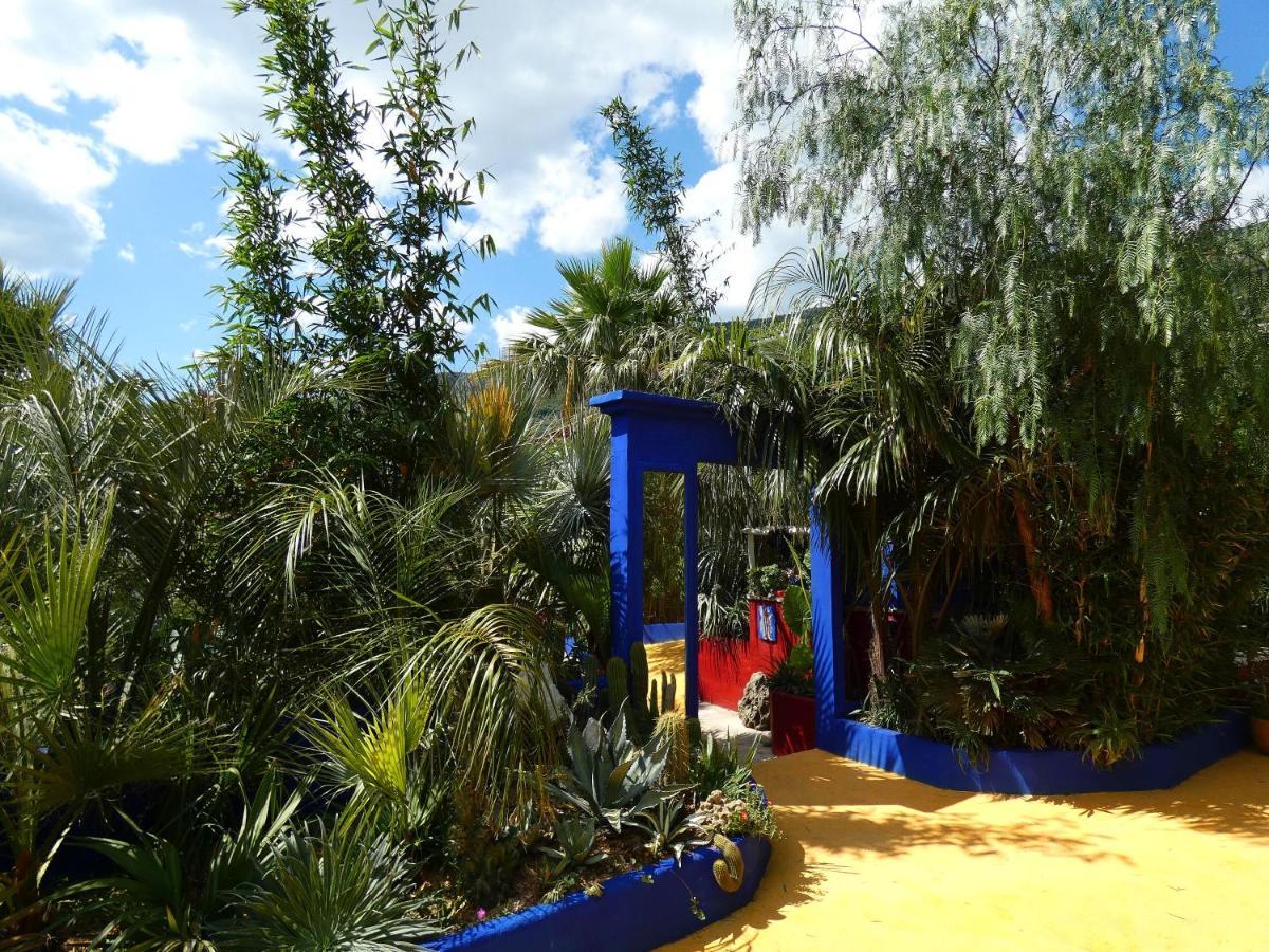 Villa Tropica, Total Privacy, Tropical Garden And Private Pool Kastela Exterior photo